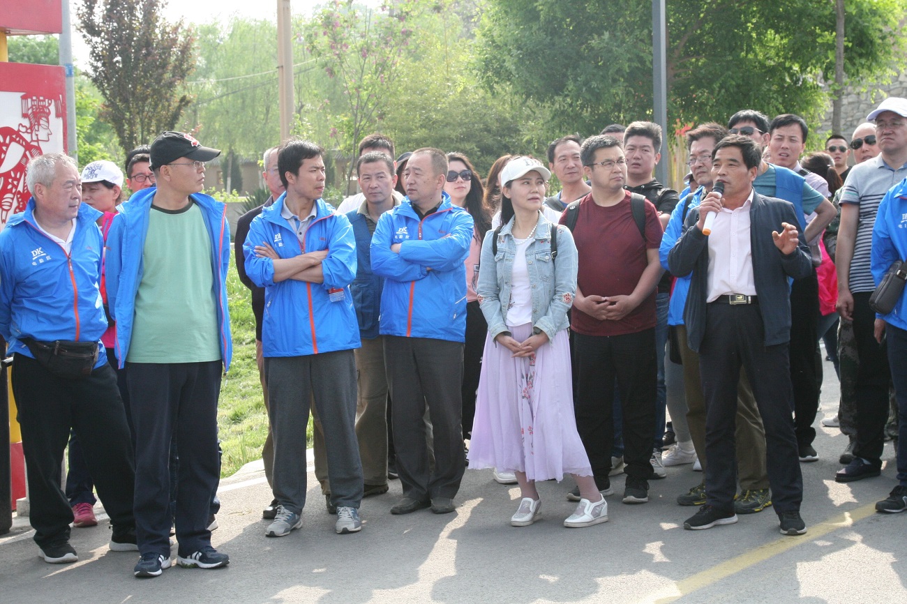 青春作伴 不負(fù)韶華——記電勘院少華山國(guó)家森林公園春游